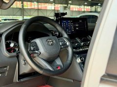 Toyota Land Cruiser (Imported) LC300 3.5T Automatic - ფოტო 6