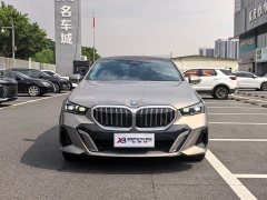 BMW 5 Series 525Li M Sport Package - ფოტო 2