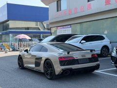 Audi R8 V10 Coupe Performance - ფოტო 4