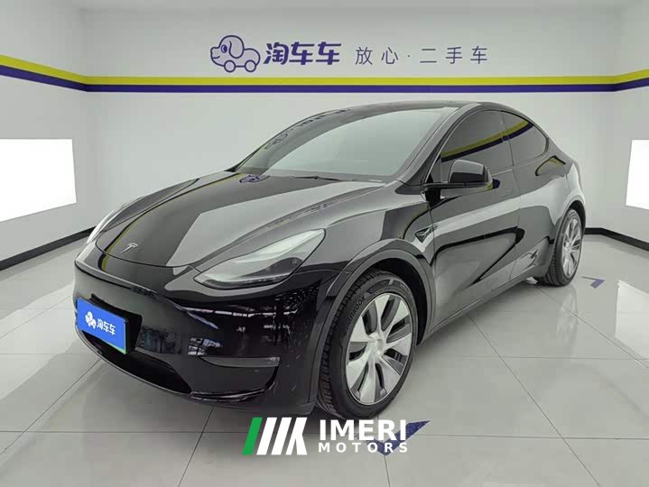 Tesla Model Y Standard Range RWD