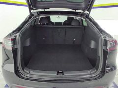 Tesla Model Y Standard Range RWD - ფოტო 4