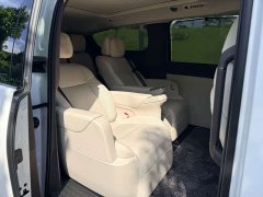 Li Auto Li Xiang MEGA Ultra - ფოტო 16