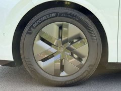 Li Auto Li Xiang MEGA Ultra - ფოტო 7