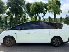 Li Auto Li Xiang MEGA Ultra - ფოტო 8
