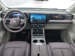 Leapmotor C11 2023 Extended Range 300 Comfort Edition - ფოტო 12