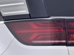 Denza BYD Denza D9 DM-i Smart Drive 1020 AWD Luxury - ფოტო 18