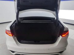Jaguar XEL 2022 2.0T 250PS R-DYNAMIC S Aspiring Sport Edition - ფოტო 4