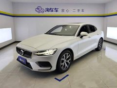Volvo S60 B4 Smart Luxury Edition - ფოტო 1