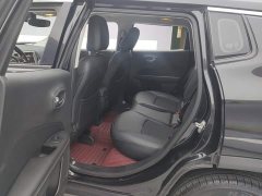 Jeep Compass 2020 220T Automatic Leading Edition - ფოტო 11