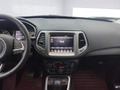 Jeep Compass 2020 220T Automatic Leading Edition - ფოტო 13