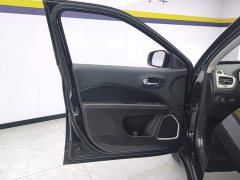 Jeep Compass 2020 220T Automatic Leading Edition - ფოტო 7