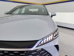 BYD Qin PLUS 2025 DM-i Smart Drive 128KM Entry-Level - ფოტო 5