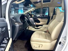 Toyota Vellfire Crown Hybrid 2.5L HV Luxury Edition - ფოტო 12