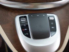 Mercedes-Benz V-Class 2022 V 260 L Long Wheelbase Luxury Edition - ფოტო 11