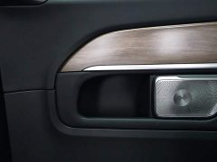 Mercedes-Benz V-Class 2022 V 260 L Long Wheelbase Luxury Edition - ფოტო 16