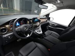 Mercedes-Benz V-Class 2022 V 260 L Long Wheelbase Luxury Edition - ფოტო 3