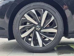 Volkswagen Passat 2025 Outstanding Edition 330TSI Elite - ფოტო 15
