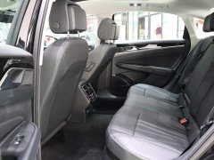 Volkswagen Passat Outstanding Edition 380TSI Dragon Ascendant Version - ფოტო 7