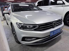 Volkswagen Magotan 330TSI DSG 30th Anniversary Edition - ფოტო 3