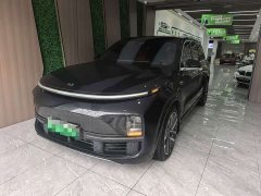 Li Auto L9 Pro - ფოტო 1