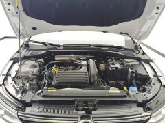 Volkswagen Golf 2021 200TSI DSG Pro - ფოტო 10