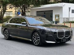 BMW 7 Series 2023 735Li M Sport Package - ფოტო 1