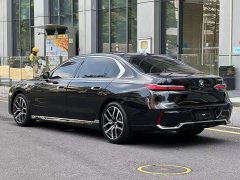 BMW 7 Series 2023 735Li M Sport Package - ფოტო 3