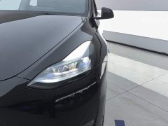 Tesla Model Y Long Range All-Wheel Drive - ფოტო 5