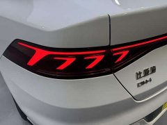 BYD Qin Plus 2021 DM-i 55KM Luxury - ფოტო 15