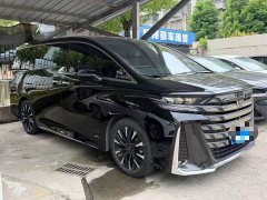 Toyota Vellfire 2024 Crown Hybrid 2.5L Executive Premier Edition - ფოტო 4