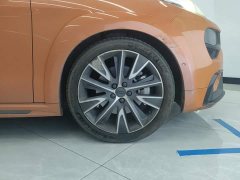 Lynk & Co Geely Lynk & Co 02 Hatchback 2.0T Diesel Halo - ფოტო 6