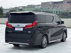 Toyota Alphard 2021 Hybrid 2.5L Premium Edition - ფოტო 4