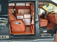 Ford Transit 2.0T Petrol Automatic Premium Commercial Business Travel Mid-wheelbase Mid-roof 7-seater National VI - ფოტო 13
