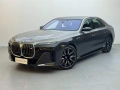 BMW i7 M70L 2023 M70L - ფოტო 1