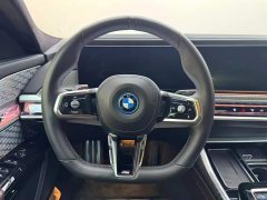 BMW i7 M70L 2023 M70L - ფოტო 14