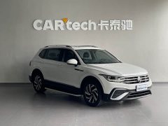 Volkswagen Tiguan L 330TSI Automatic Two-Wheel Drive Comfort Edition - ფოტო 3