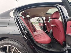 BMW 3 Series 2024 320i M Sport Package - ფოტო 9