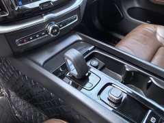 Volvo XC60 B5 AWD Smart Luxury Edition - ფოტო 17