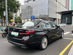 BMW 5 Series New Energy Facelift 535Le Luxury Package - ფოტო 10