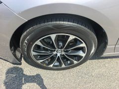 Toyota Avalon 2022 2.0L Luxury - ფოტო 12
