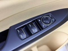 Buick GL8 ES Land Respect 653T Premier - ფოტო 5