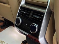 Land Rover Range Rover 3.0 L6 400PS Extended Wheelbase Seven-Seater - ფოტო 15