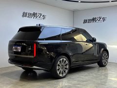 Land Rover Range Rover 3.0 L6 400PS Extended Wheelbase Seven-Seater - ფოტო 5