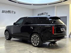 Land Rover Range Rover 3.0 L6 400PS Extended Wheelbase Seven-Seater - ფოტო 7