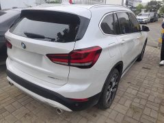 BMW X1 sDrive20Li Premium - ფოტო 8