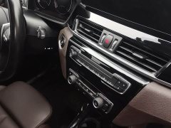 BMW X1 sDrive20Li Premium - ფოტო 9