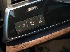 Audi Q7 55 TFSI quattro S line Sport - ფოტო 16