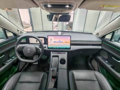 AITO Wenjie M5 Extended Range AWD Ultimate Edition - ფოტო 9