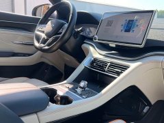 BYD Song Plus New Energy DM-i 110km Flagship Honors Edition - ფოტო 14