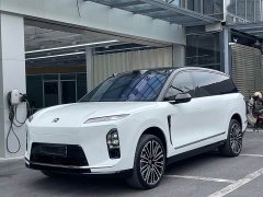 NIO ES8 Six-Seat Executive Signature Edition - ფოტო 1